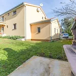 Petar In Begi Vrsar