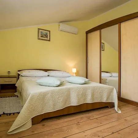 Daire Petar In Begi *